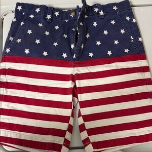 Vineyard Vines patriotic shorts